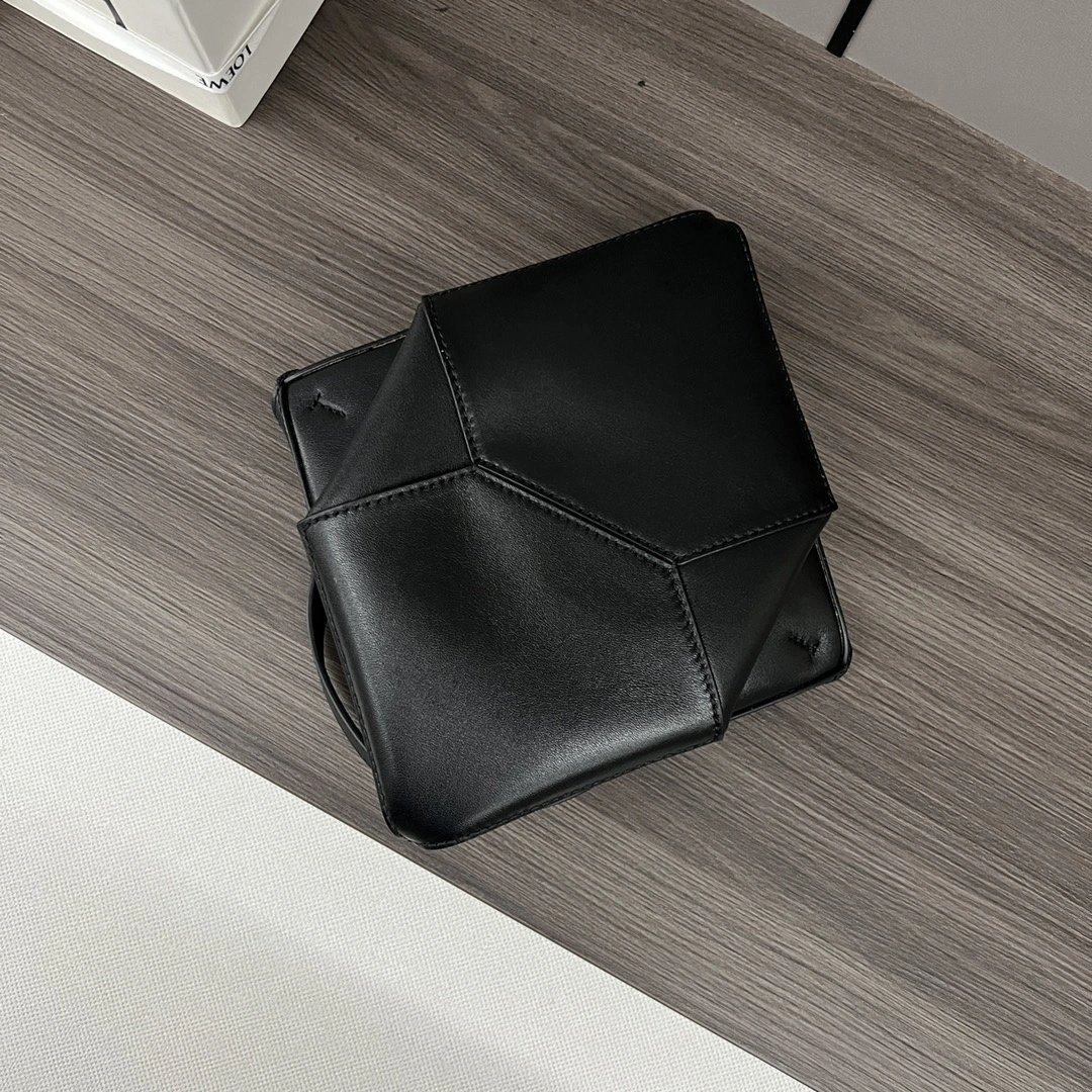 Loewe Shopping Bags GoAnywhere 72061