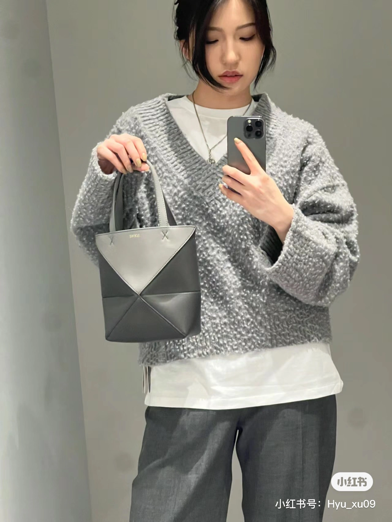Loewe Shopping Bags Attractive 72060