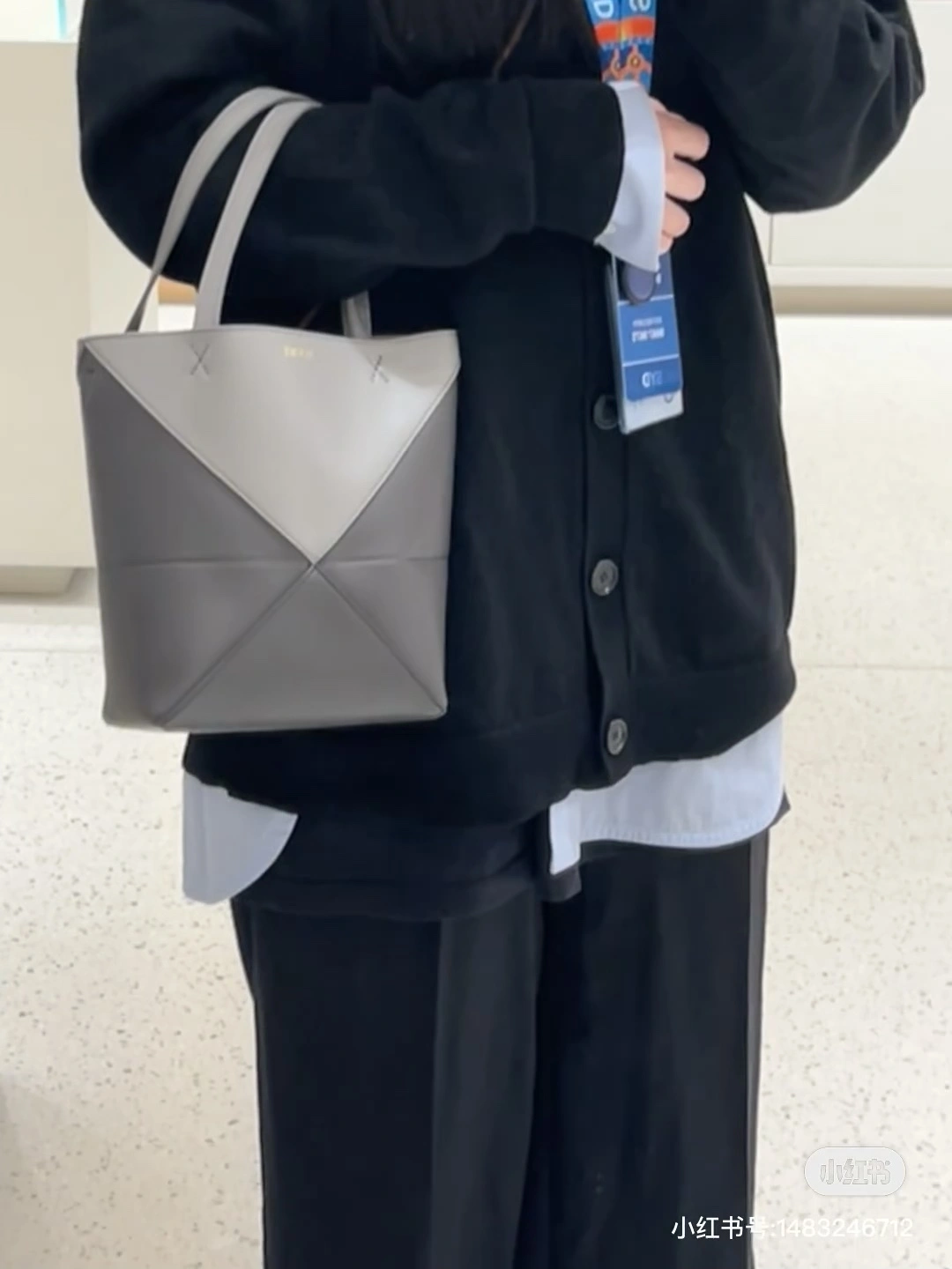 Loewe Shopping Bags Attractive 72060