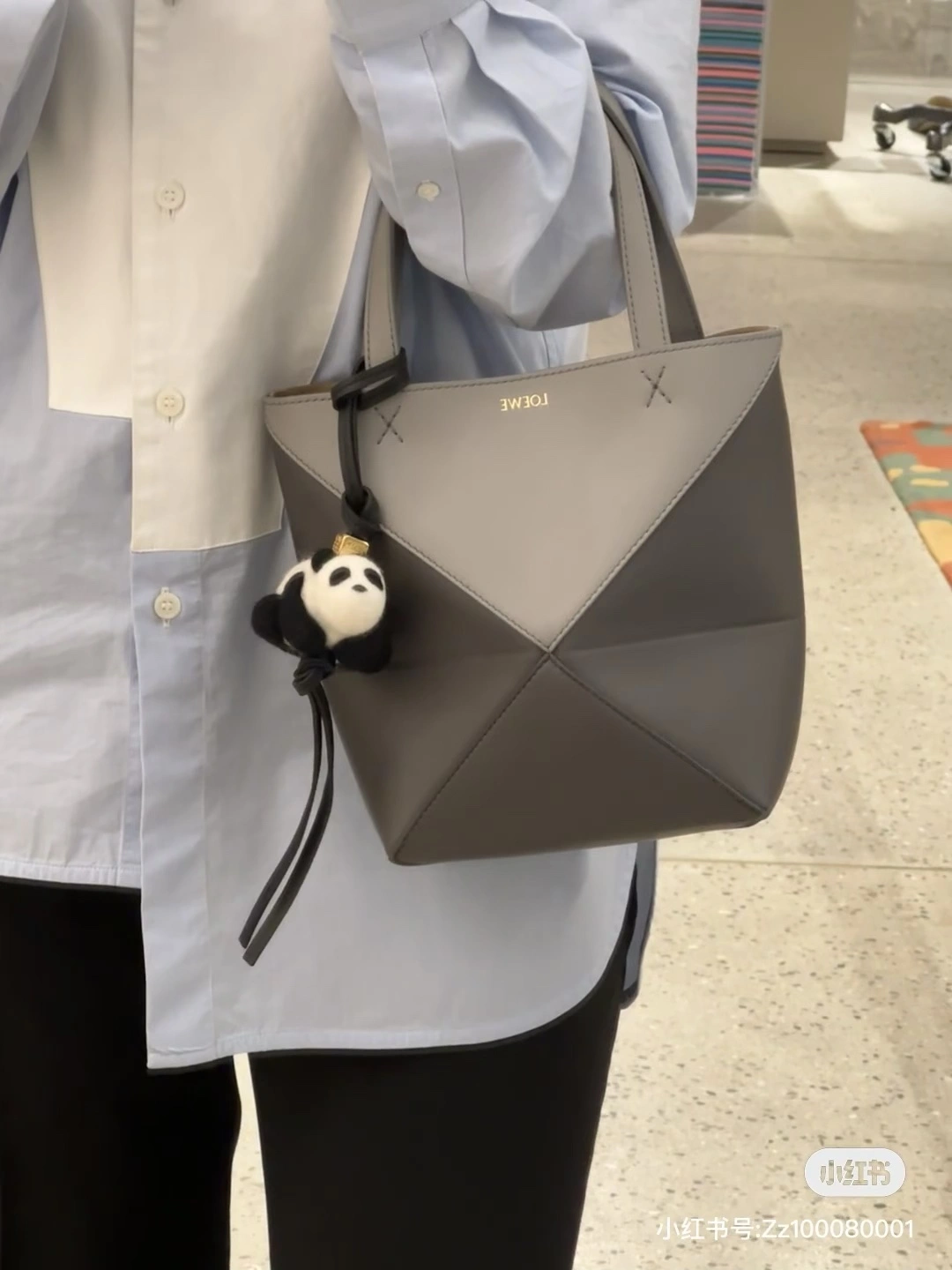 Loewe Shopping Bags Attractive 72060