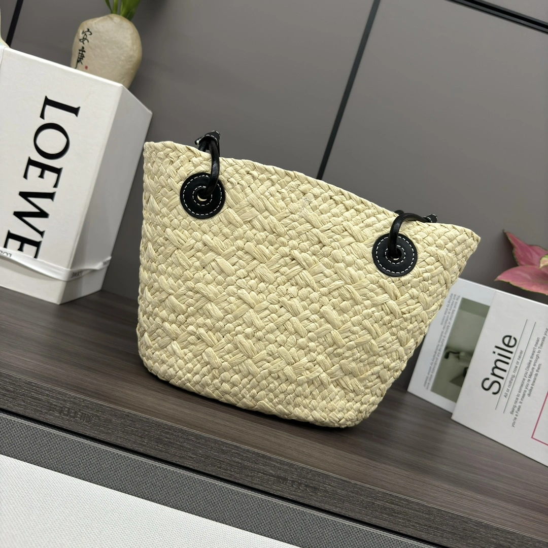 Comfortable Loewe Shopping Bags 72059