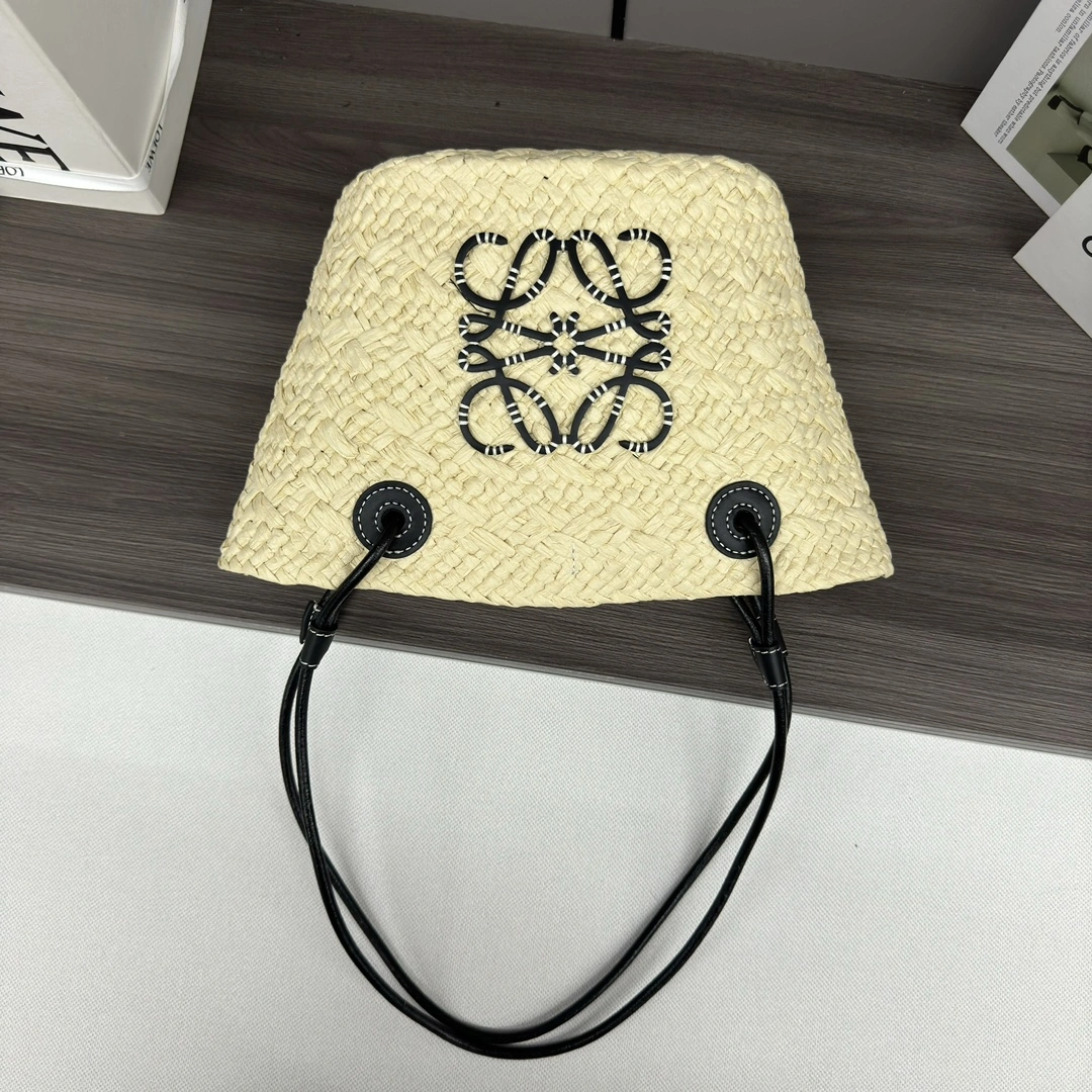 Comfortable Loewe Shopping Bags 72059