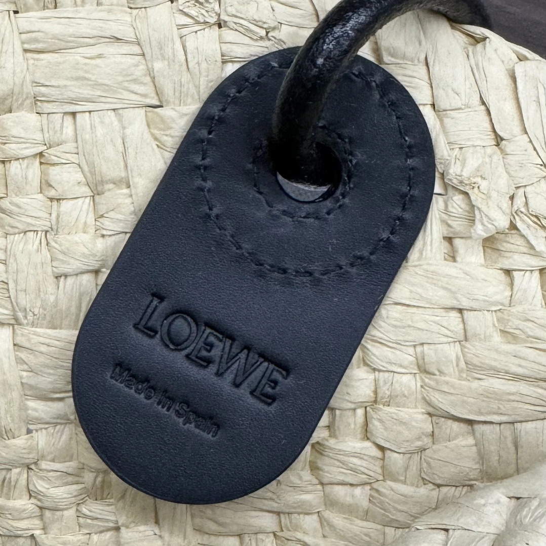 Comfortable Loewe Shopping Bags 72059