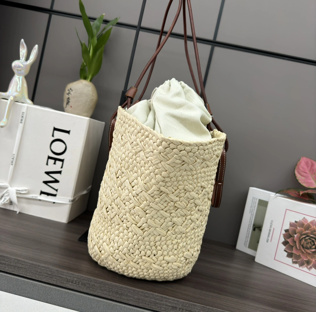 Loewe Shopping Bags WaterResistant 72056