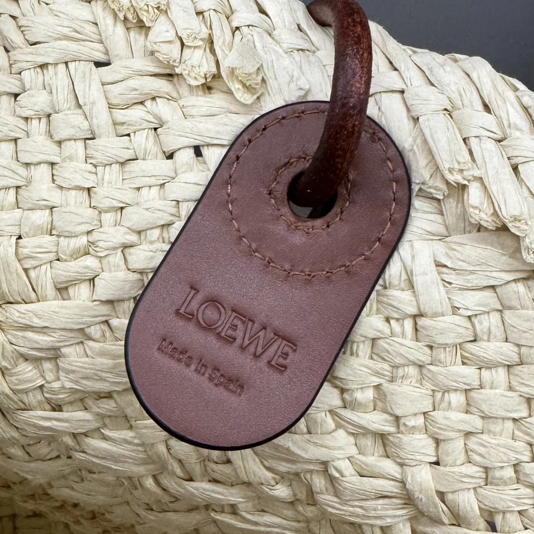 Loewe Shopping Bags WaterResistant 72056