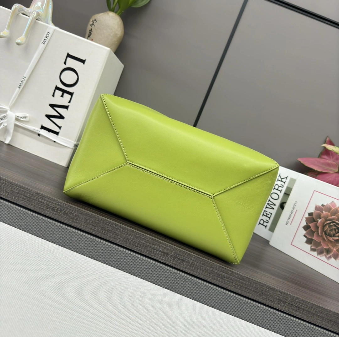 Loewe Shopping Bags TechFriendly 72034