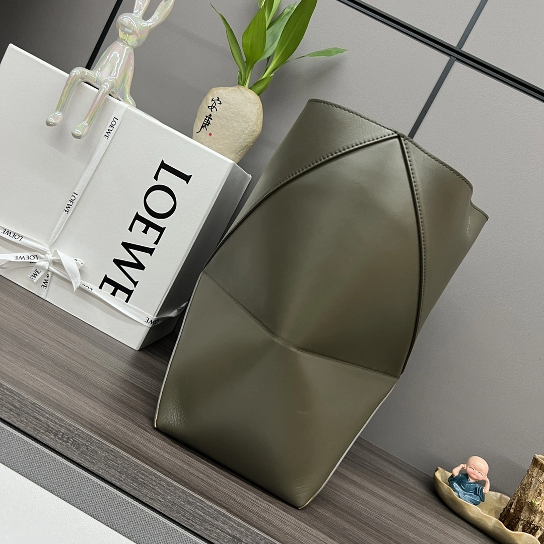 Breathable Loewe Shopping Bags 72043