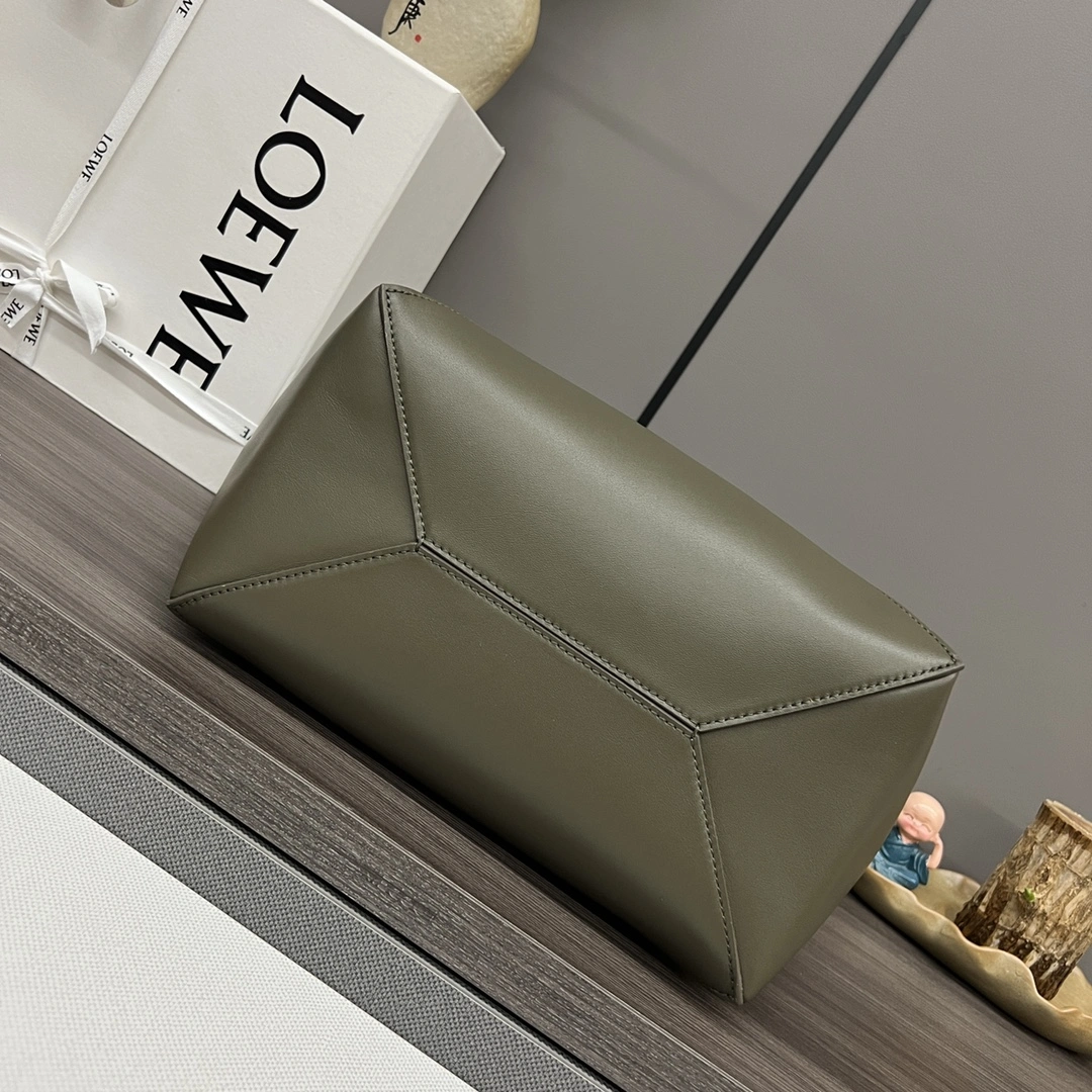 Breathable Loewe Shopping Bags 72043