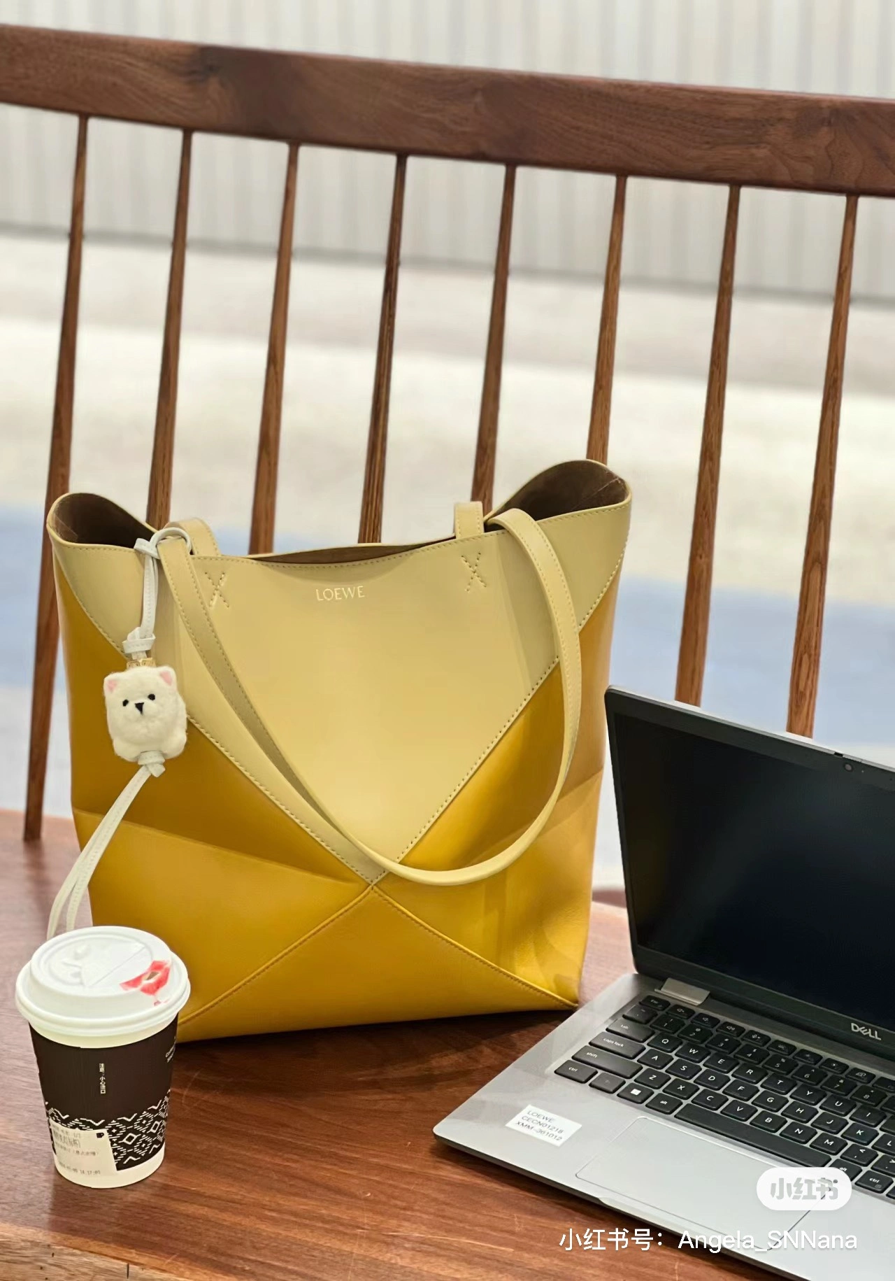 Loewe Shopping Bags Bright 72041