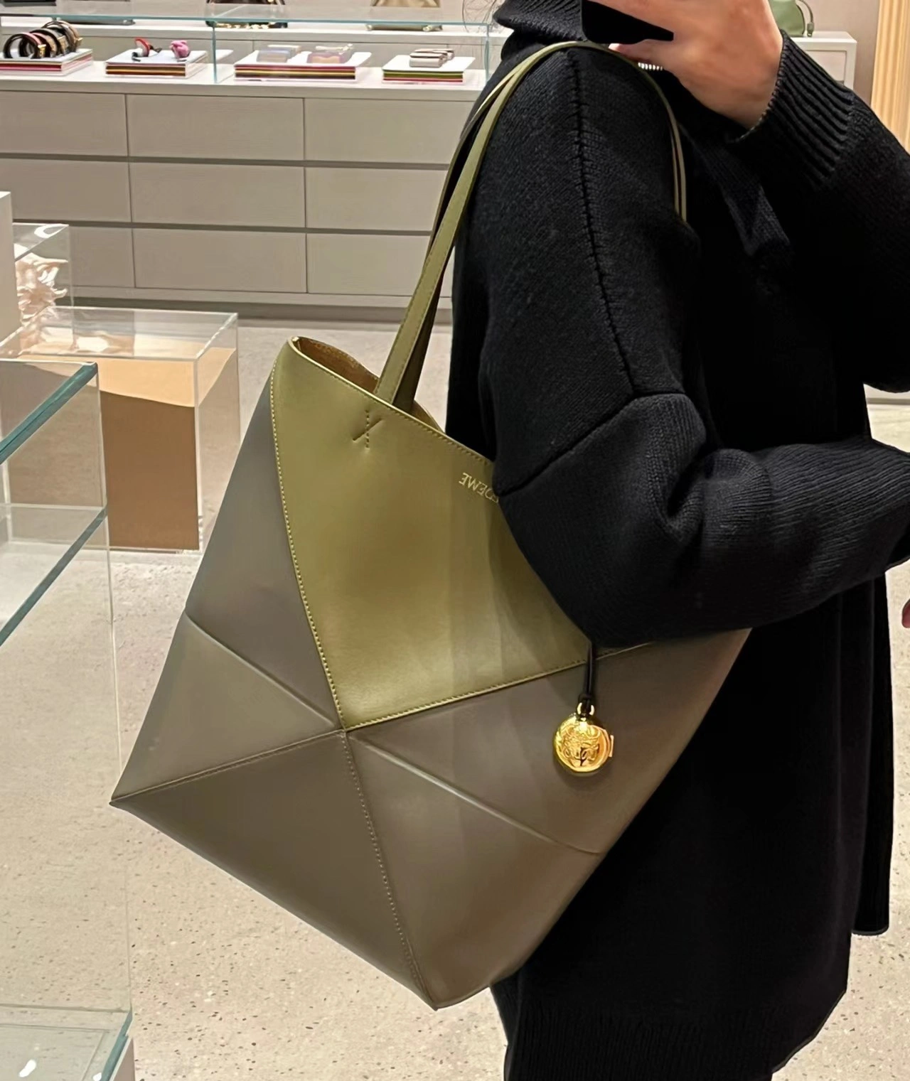Loewe Shopping Bags TopPick 72040