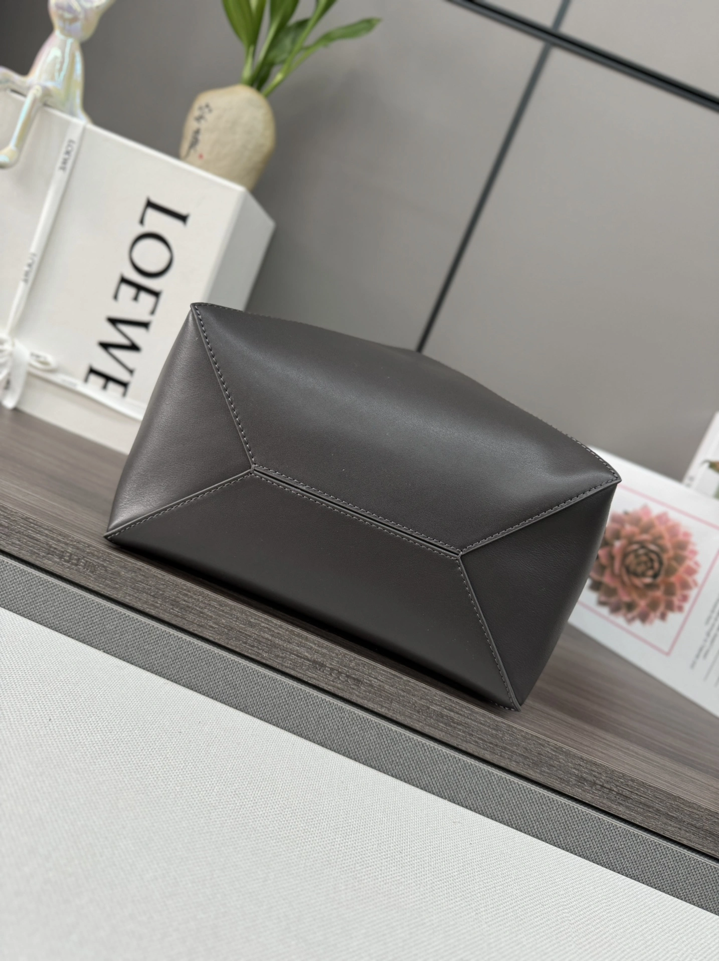 Stylish Loewe Shopping Bags 72119
