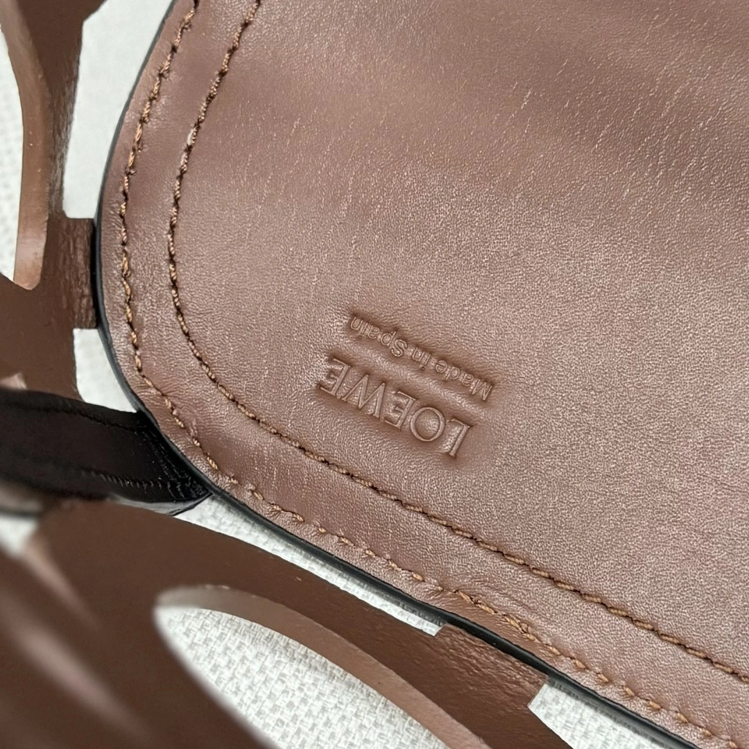 Sophisticated Loewe Shopping Bags 72031