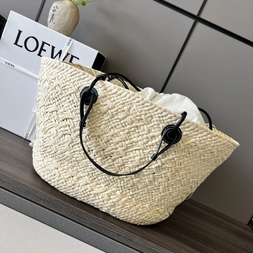 Loewe Shopping Bags Vibrant 72032
