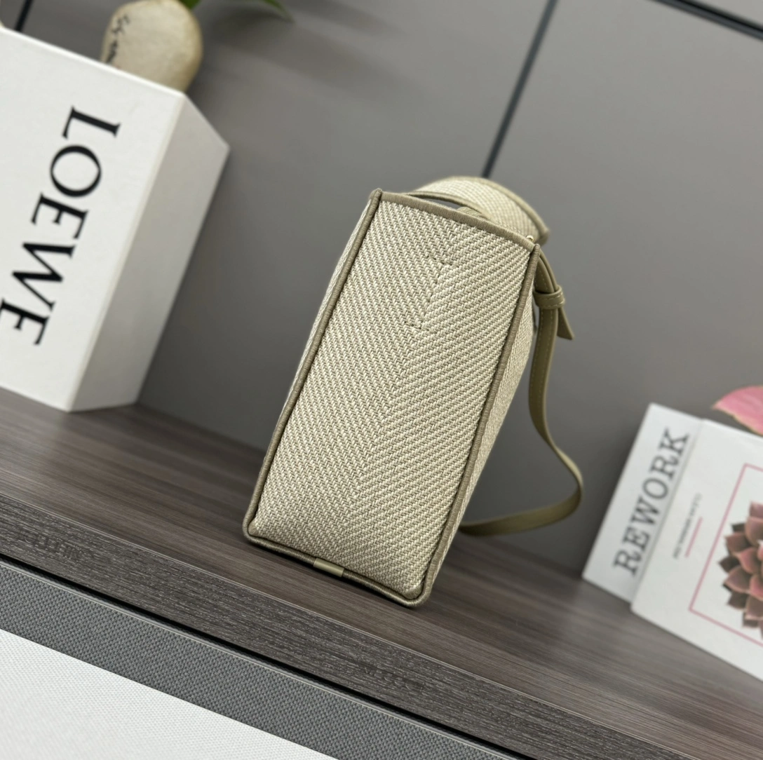 Loewe Shopping Bags Upgraded 67237