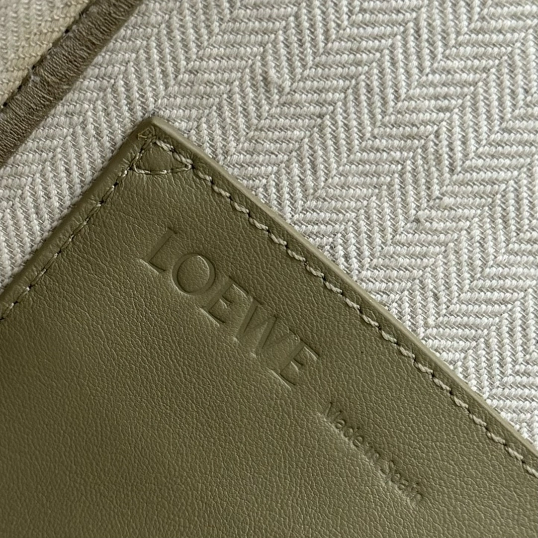 Loewe Shopping Bags Upgraded 67237
