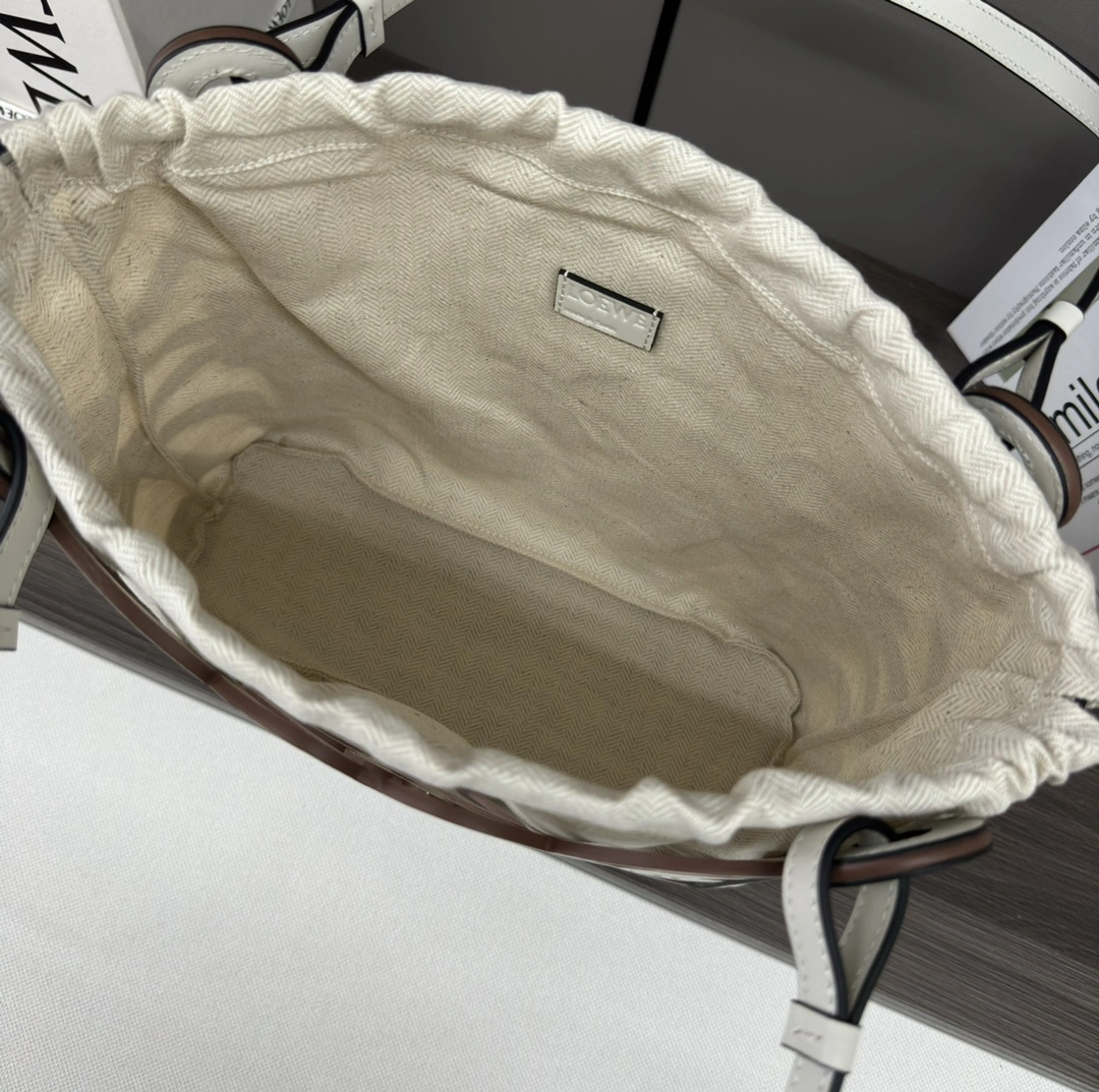 Seasonal Loewe Shopping Bags 67150