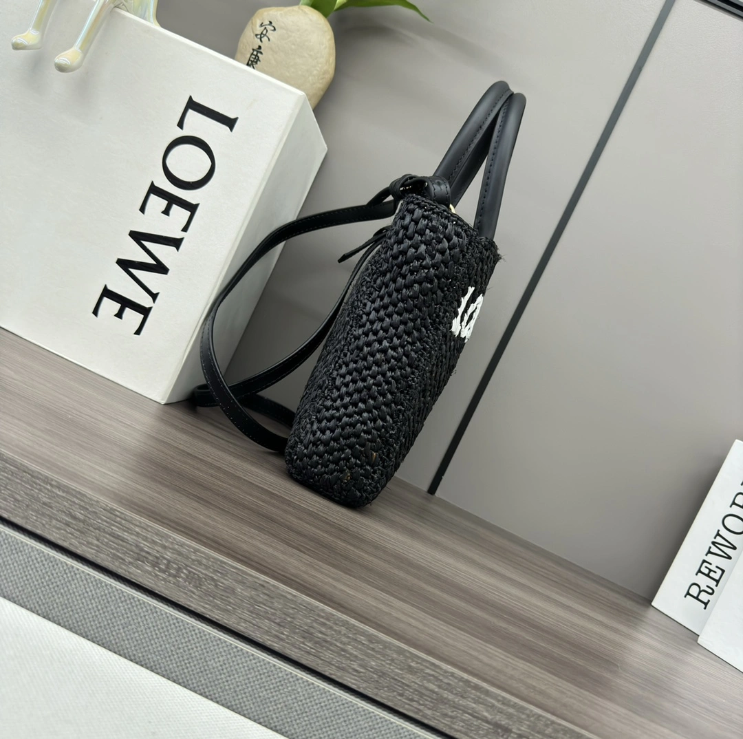 Durable Loewe Shopping Bags 67149
