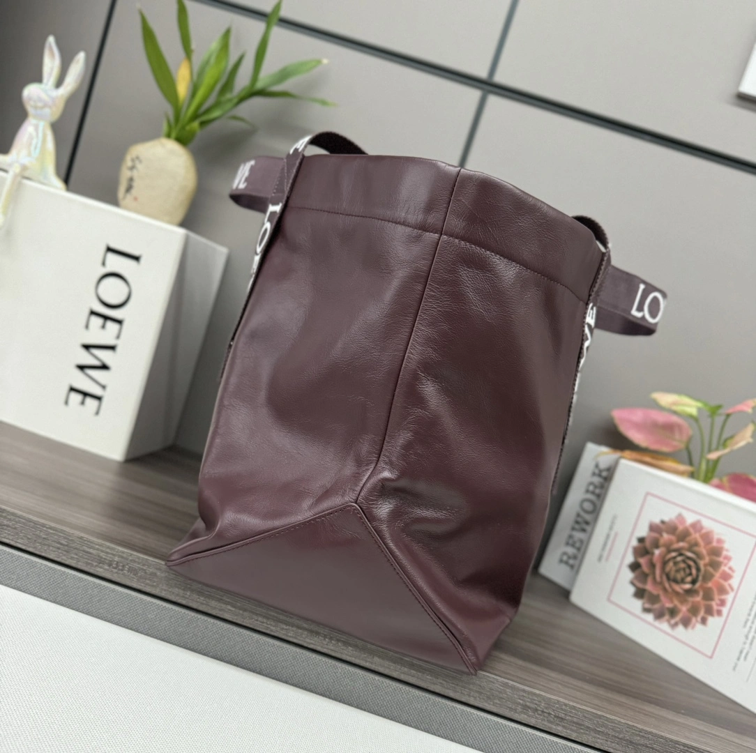 Fashionable Loewe Shopping Bags 67129