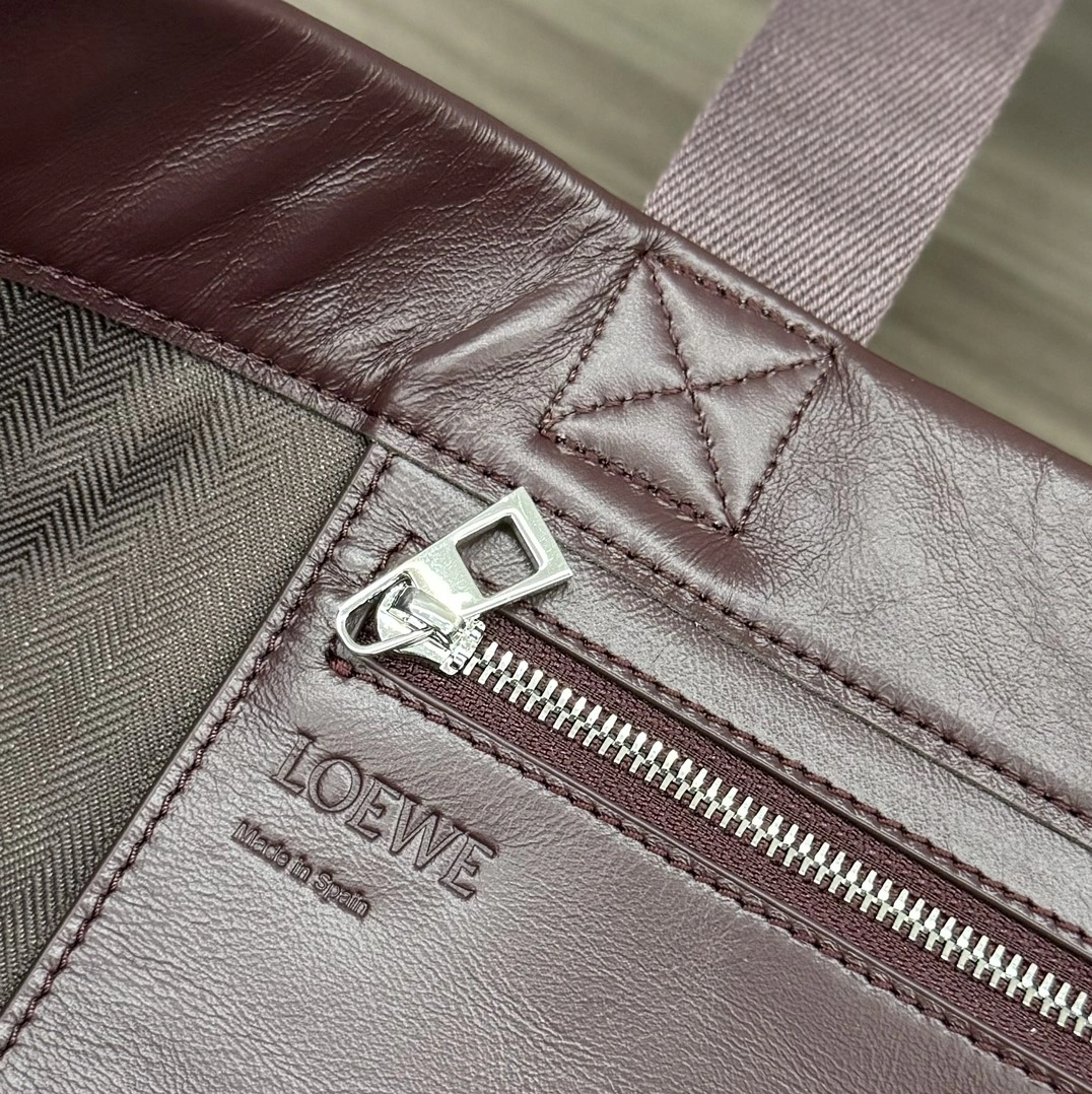 Fashionable Loewe Shopping Bags 67129