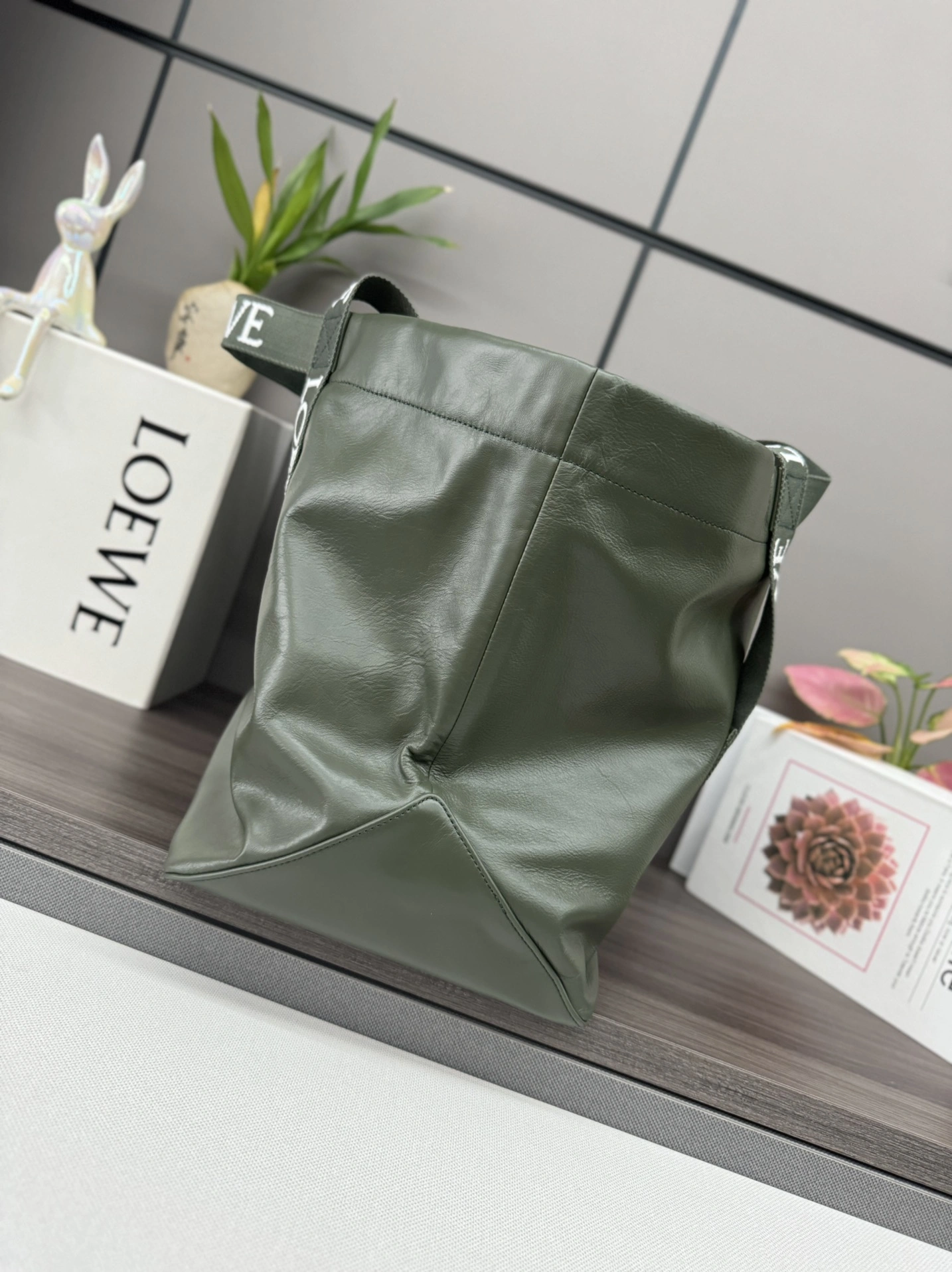 EasyMatch Loewe Shopping Bags 67161