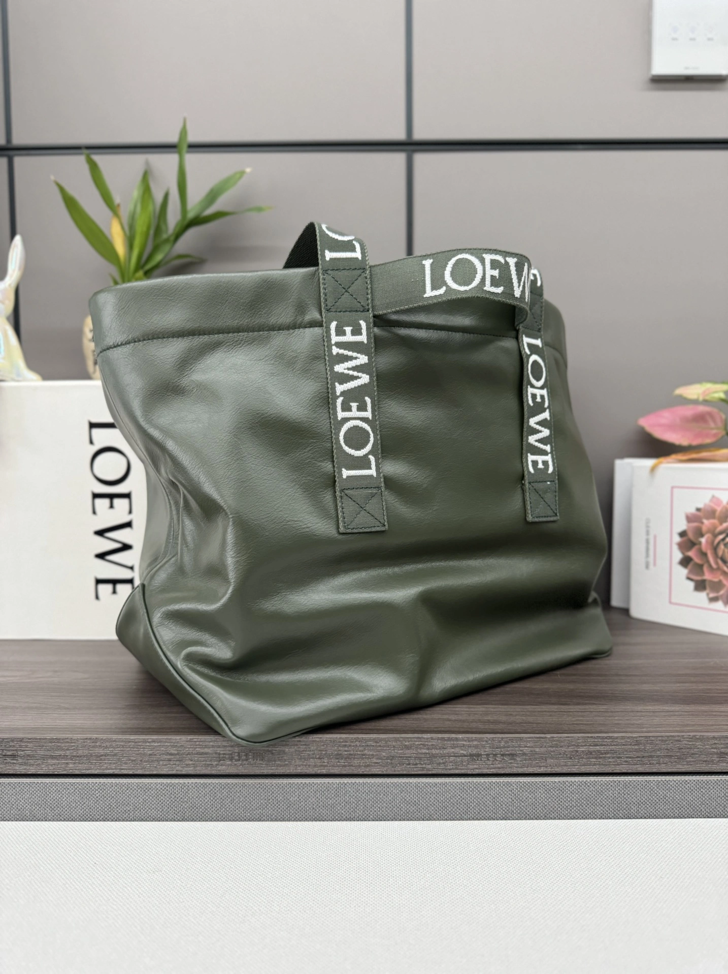 EasyMatch Loewe Shopping Bags 67161
