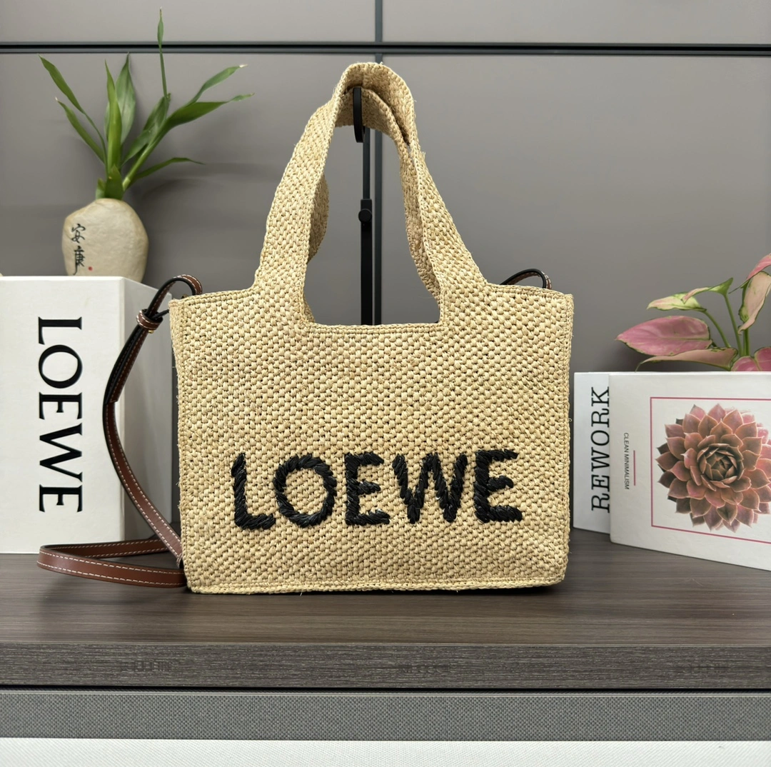 Soft Loewe Shopping Bags 67126