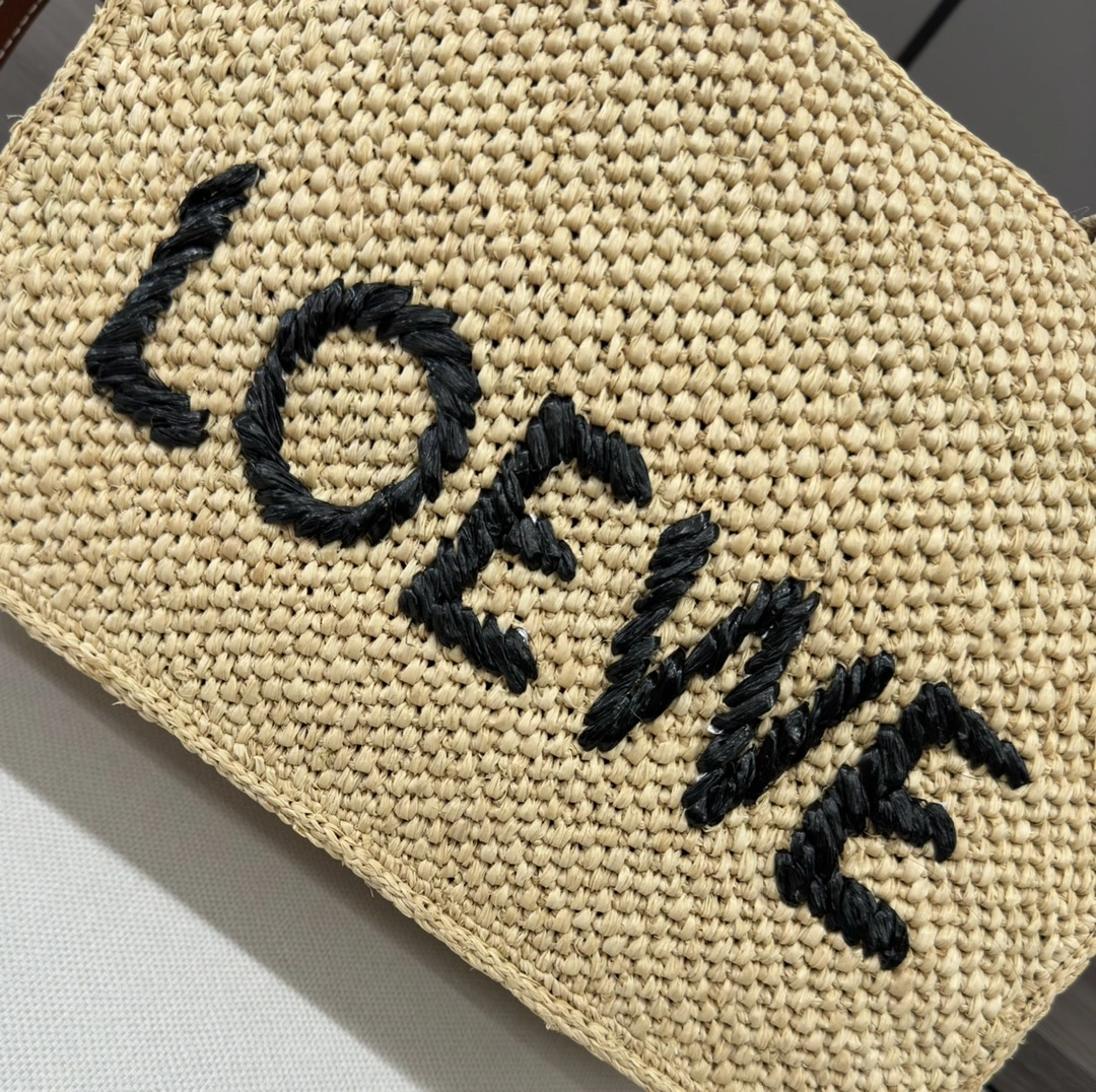 Soft Loewe Shopping Bags 67126