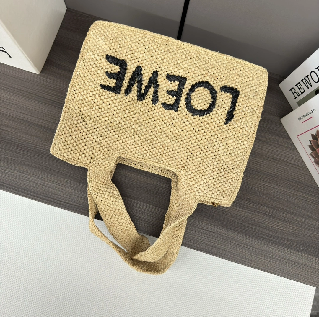 Soft Loewe Shopping Bags 67126