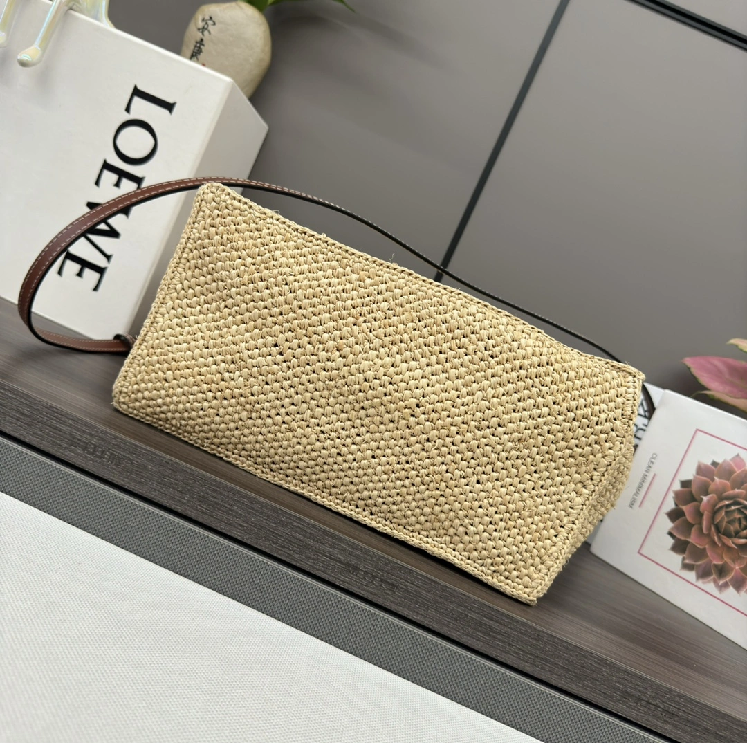 Loewe Shopping Bags OdorResistant 67140