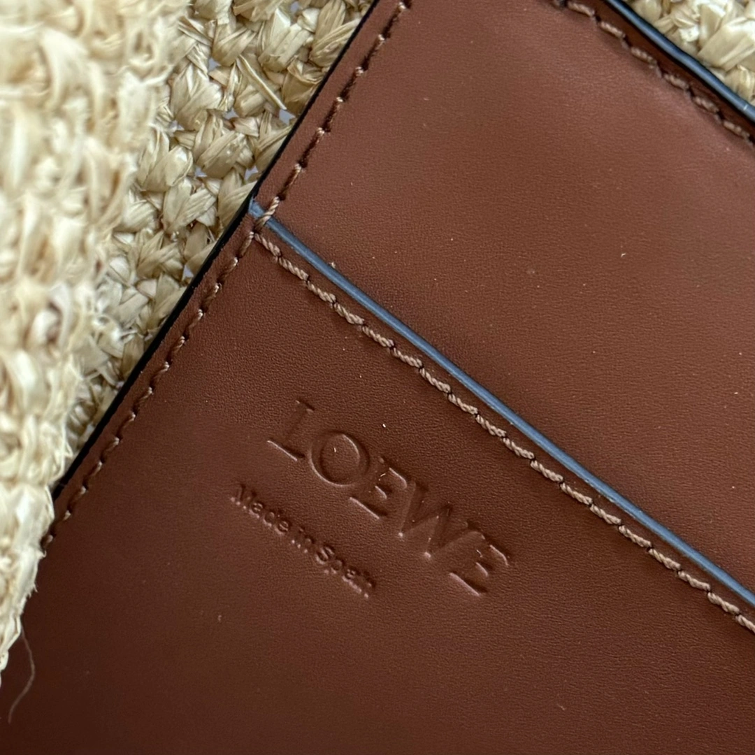Loewe Shopping Bags OdorResistant 67140