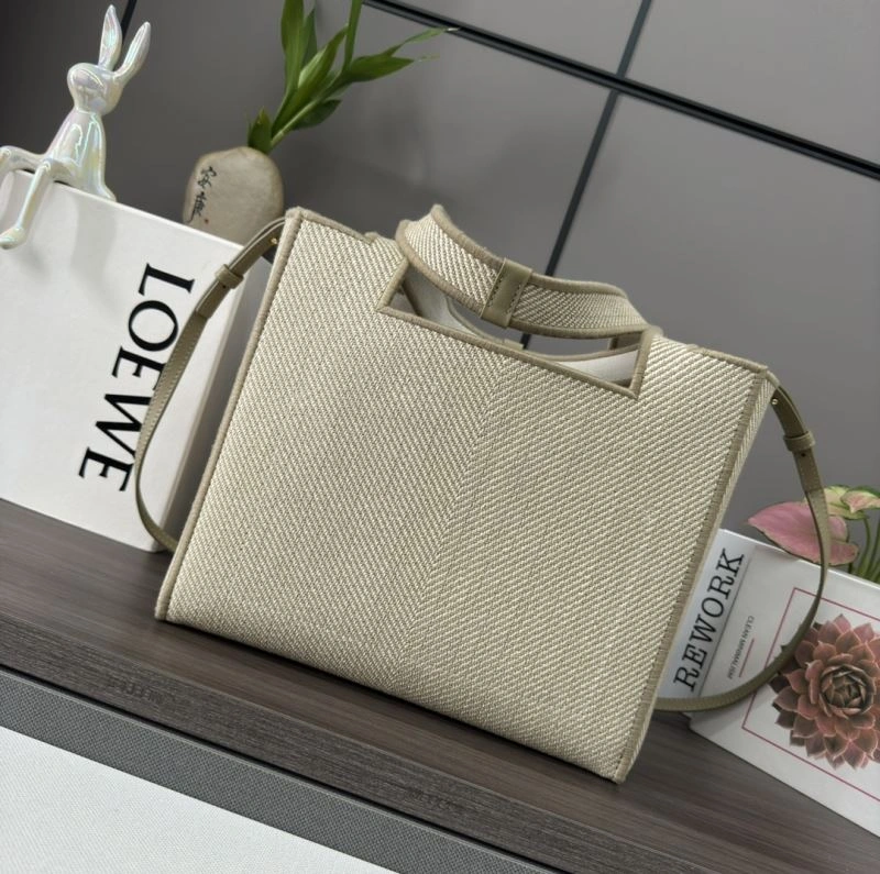Snug Loewe Shopping Bags 61406