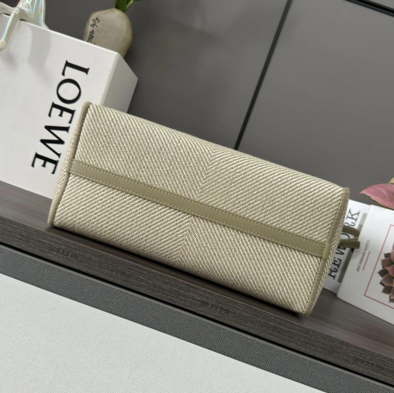 Snug Loewe Shopping Bags 61406