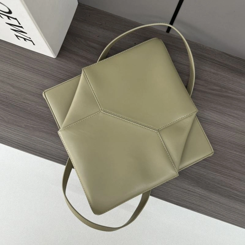 StreetReady Loewe Shopping Bags 61440