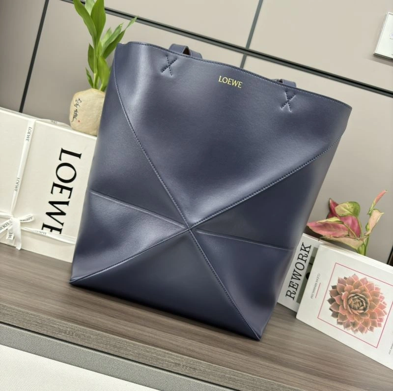 Loewe Shopping Bags EyeCatching 61437