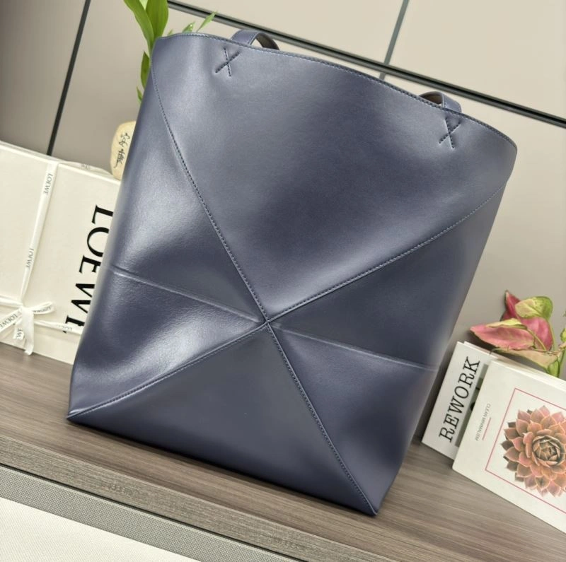 Loewe Shopping Bags EyeCatching 61437