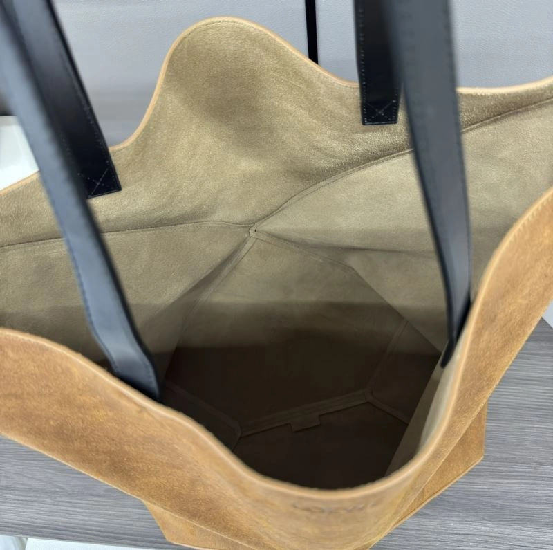 Refined Loewe Shopping Bags 61399