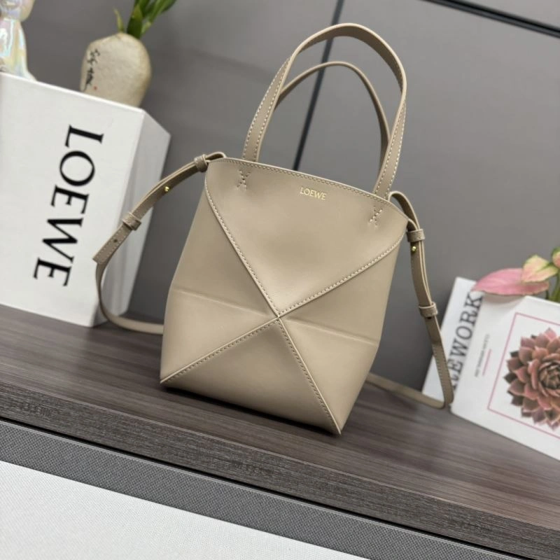 Trendy Loewe Shopping Bags 61394