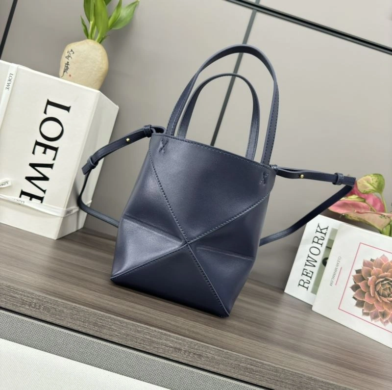 Stylish Loewe Shopping Bags 61374