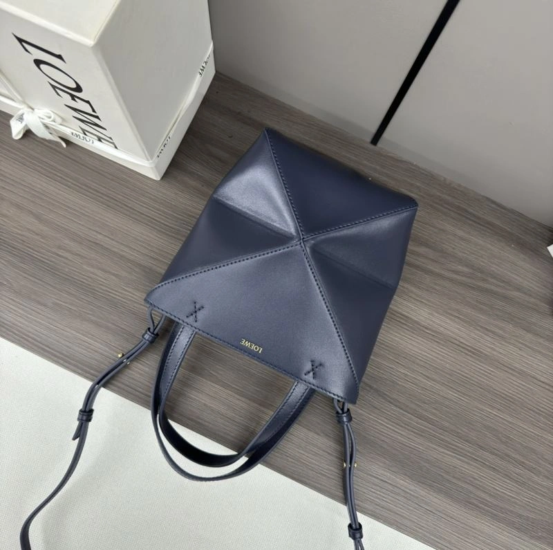 Stylish Loewe Shopping Bags 61374