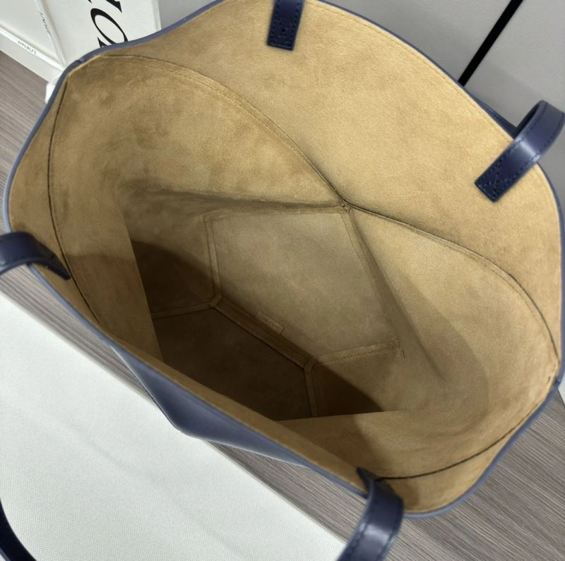 Loewe Shopping Bags Efficient 61372