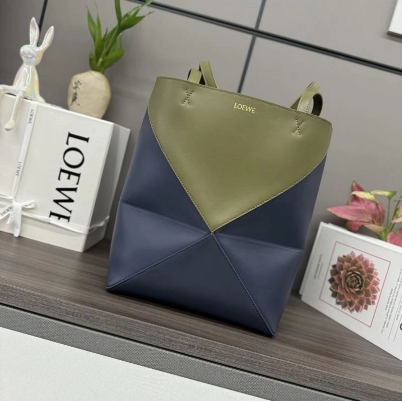 WeatherProof Loewe Shopping Bags 61377