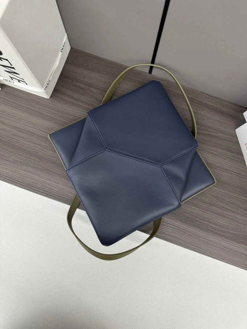 WeatherProof Loewe Shopping Bags 61377