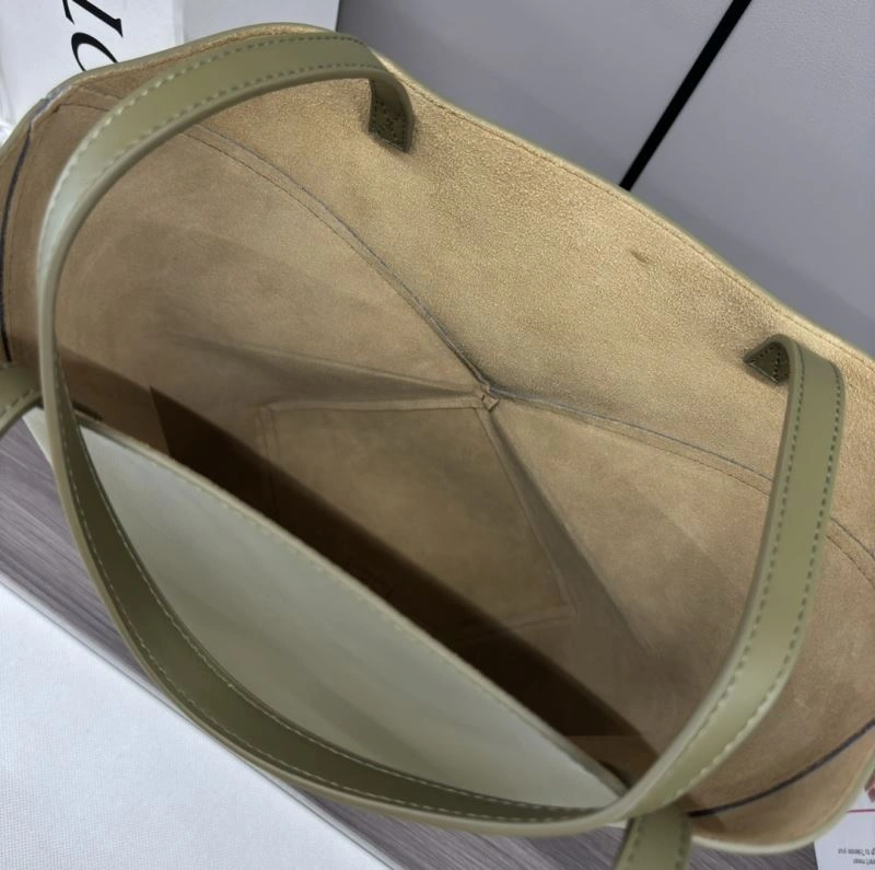 WeatherProof Loewe Shopping Bags 61377