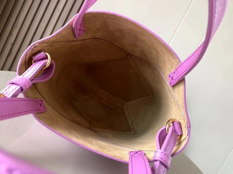 Loewe Shopping Bags Seasonal 73061