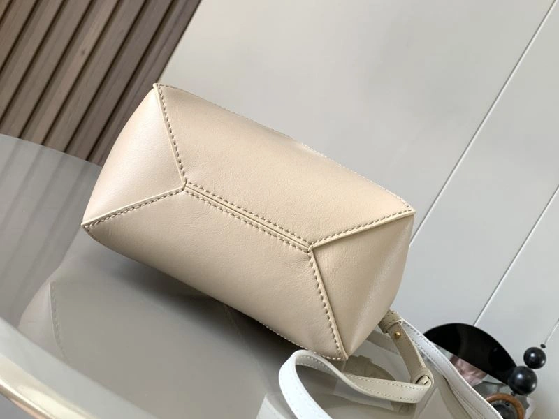 Loewe Shopping Bags ZeroBulk 73058