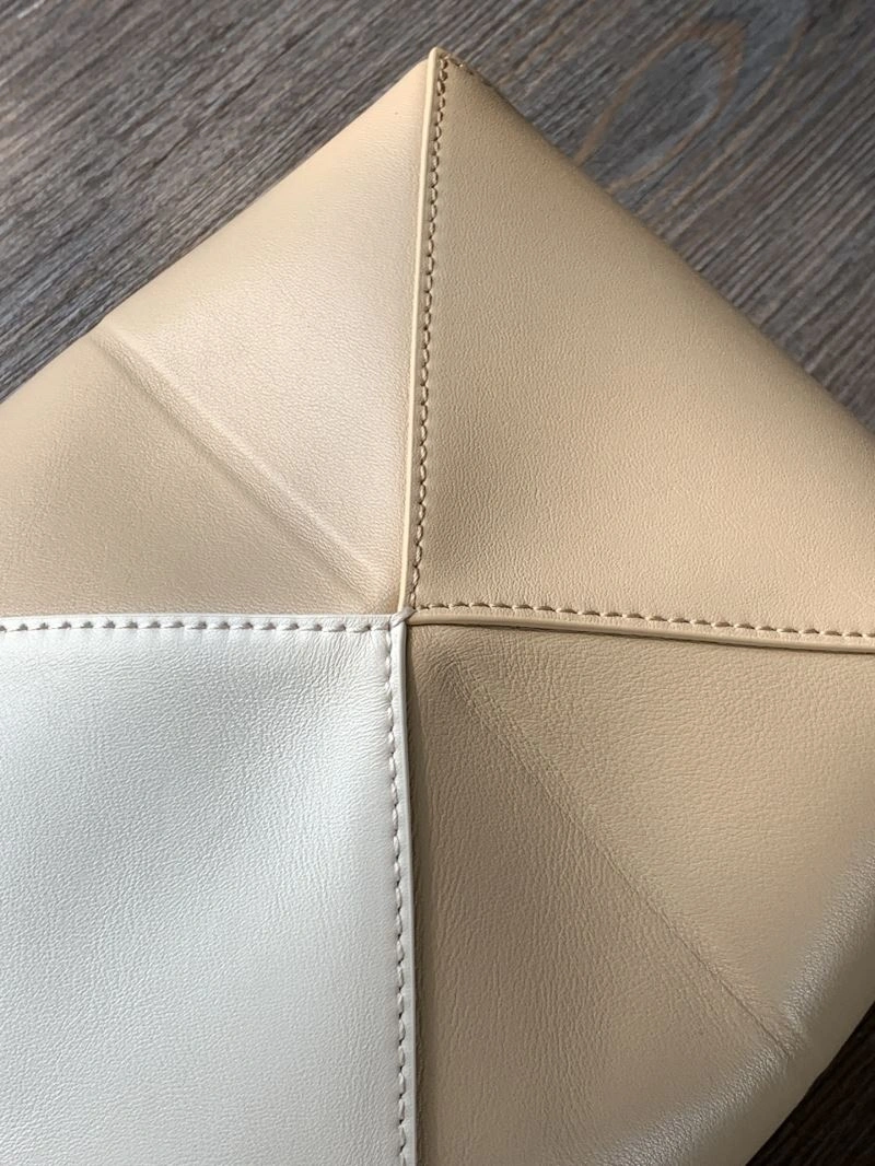 Loewe Shopping Bags ZeroBulk 73058