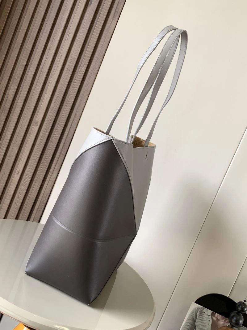 Loewe Shopping Bags Breathable 73050