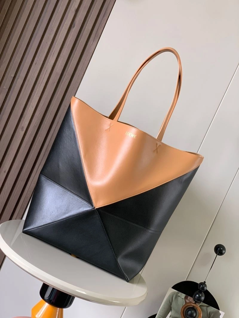 Sporty Loewe Shopping Bags 73060