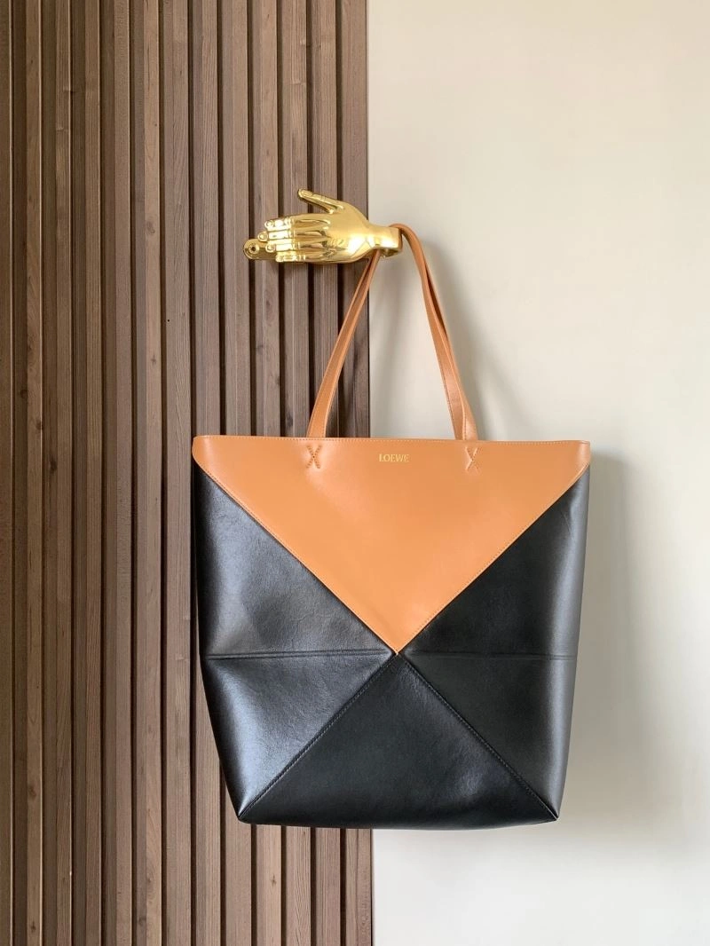 Sporty Loewe Shopping Bags 73060
