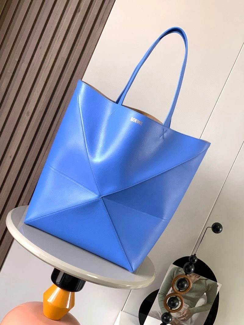 Loewe Shopping Bags Chic 73054